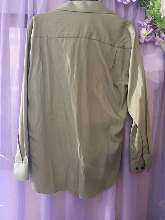 Axist Olive Button-Up Dress Shirt - Picture 4 of 4